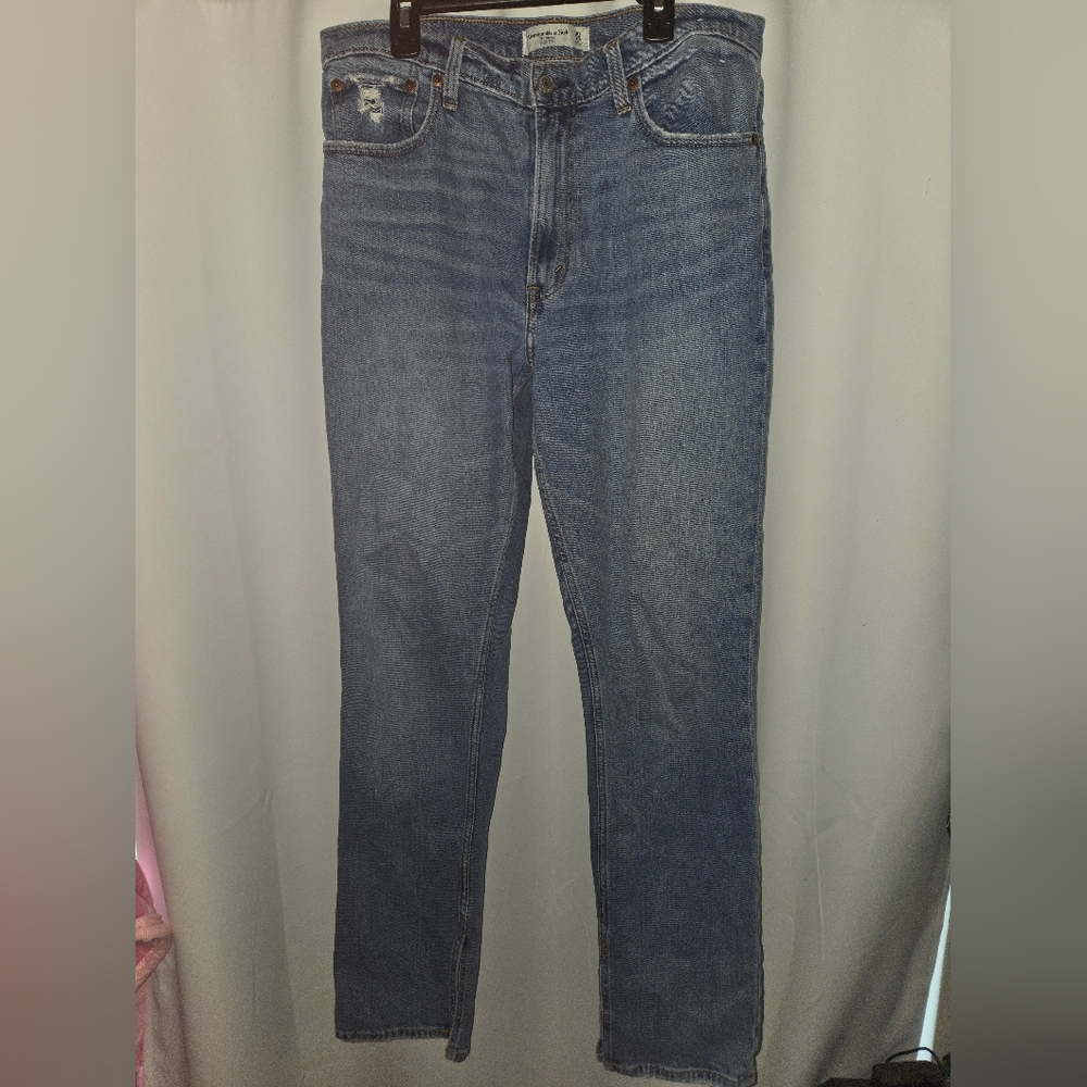 Abercrombie & Fitch Women's Straight Jeans in Blue Denim